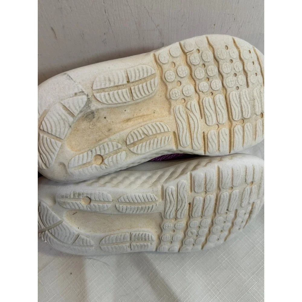 Under Armour Sneakers 9K Purple Black Hook and Loop Athletic Kids
